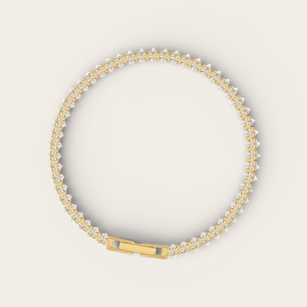 Roman-Inspired Crystal Geometric Chain Bracelet (18 cm) for Women – Full Rhinestone Marquise Charm, Trendy Goth Wedding Jewellery